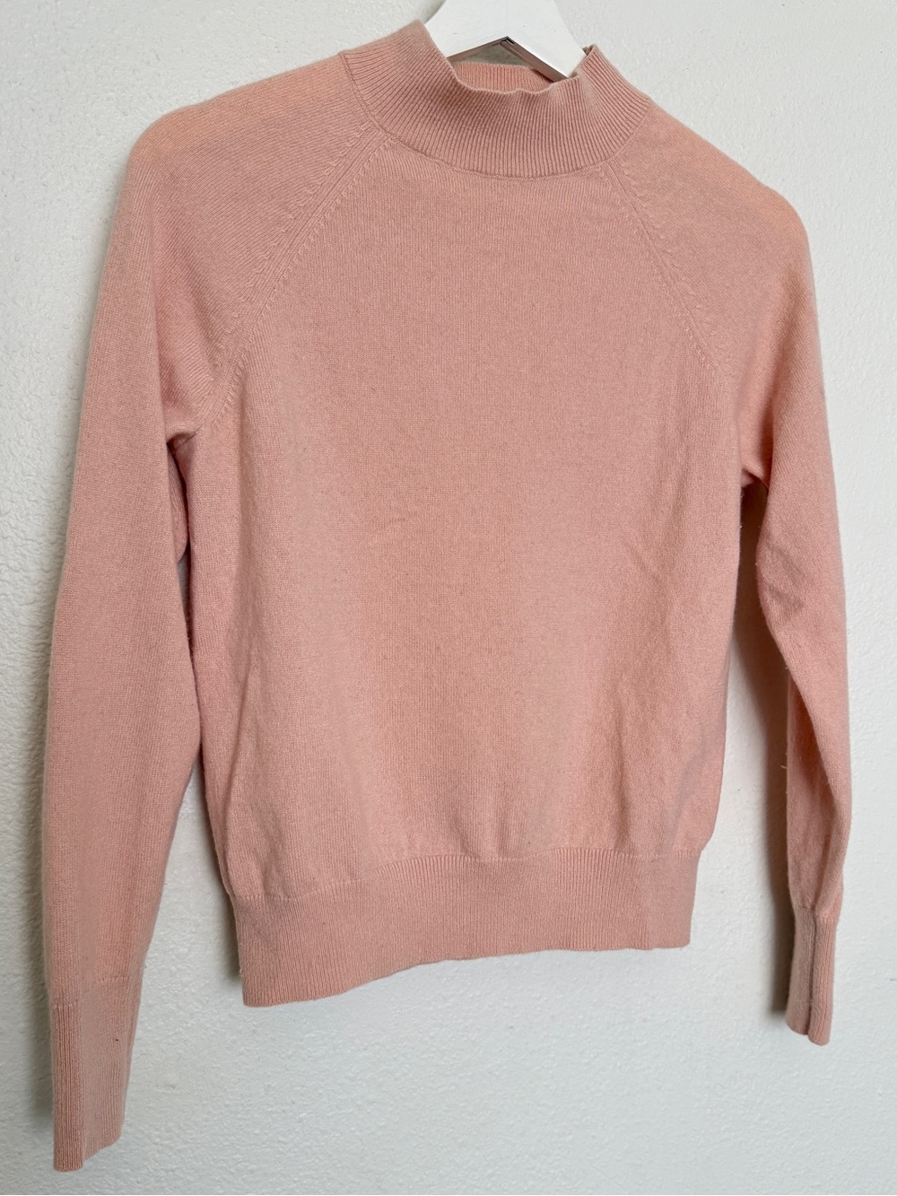 Everlane 100% Cashmere Mock Neck Raglan Sweater Pink Small